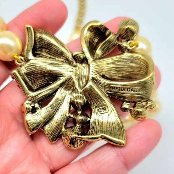 Heidi Daus Garnet and Diamond Swarovski Crystal Bow Necklace with Ivory Pearls - Picture 11 of 12